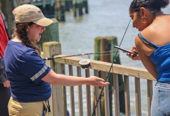Fun, Femme Fishing