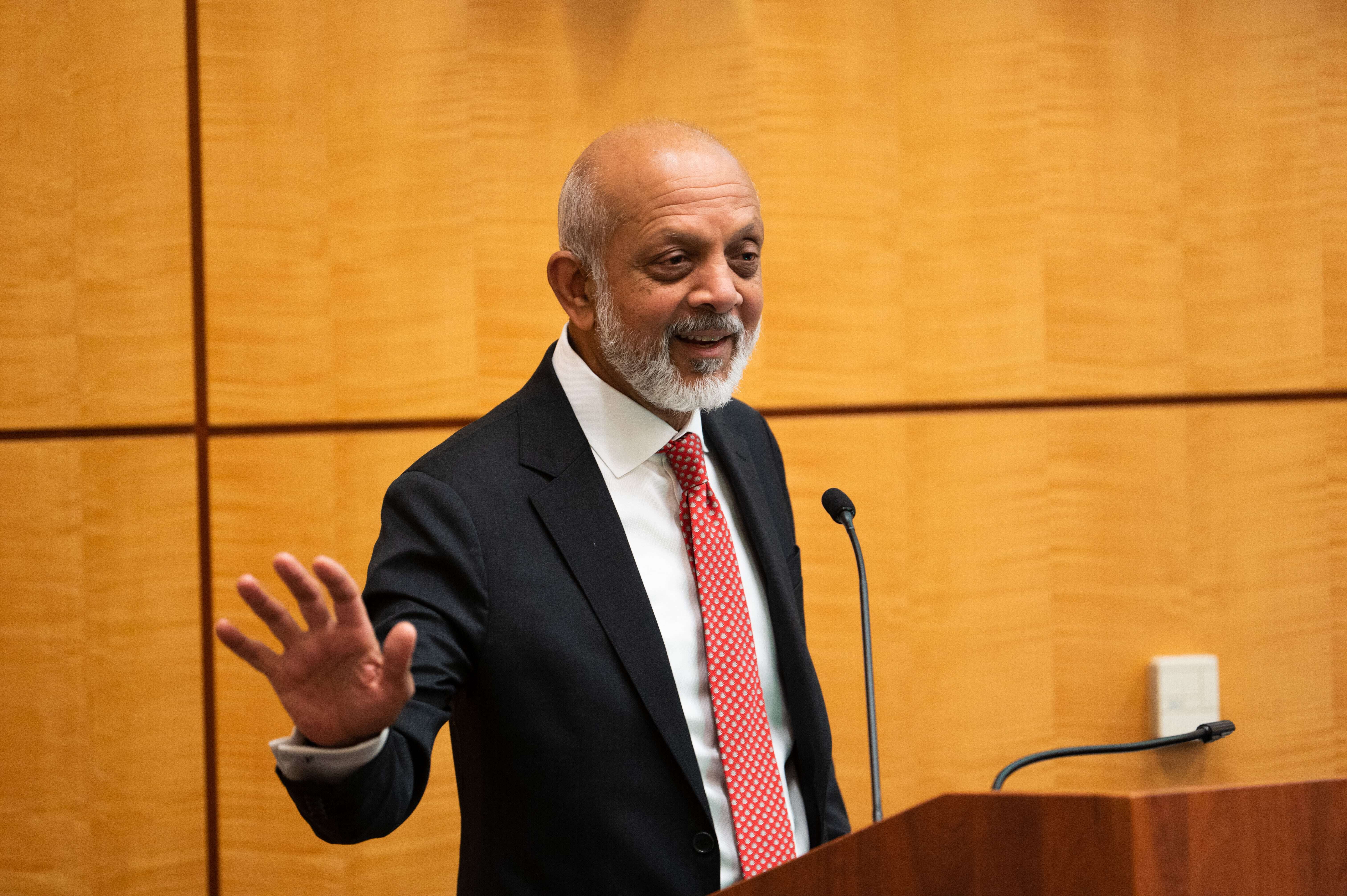 Dr. Naveen Rao speaking at Climate and Health Day