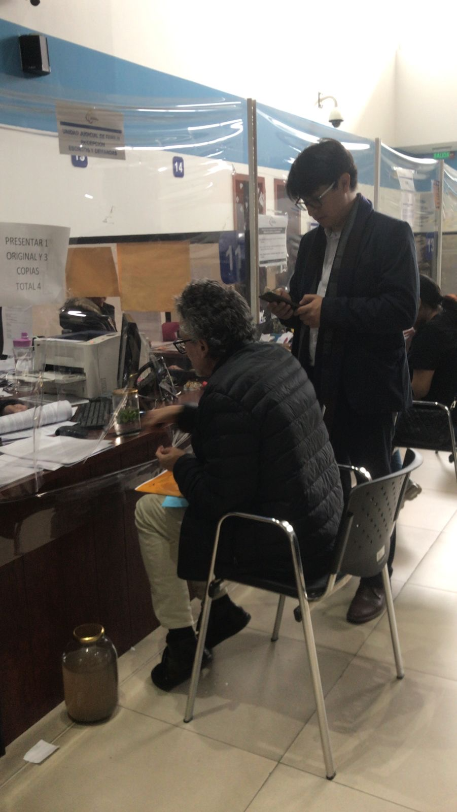 Presentation of the Demand by lawyers Ramiro Avila Santa and Felipe Castro. The River is present with the River's water in the Jar (floor)