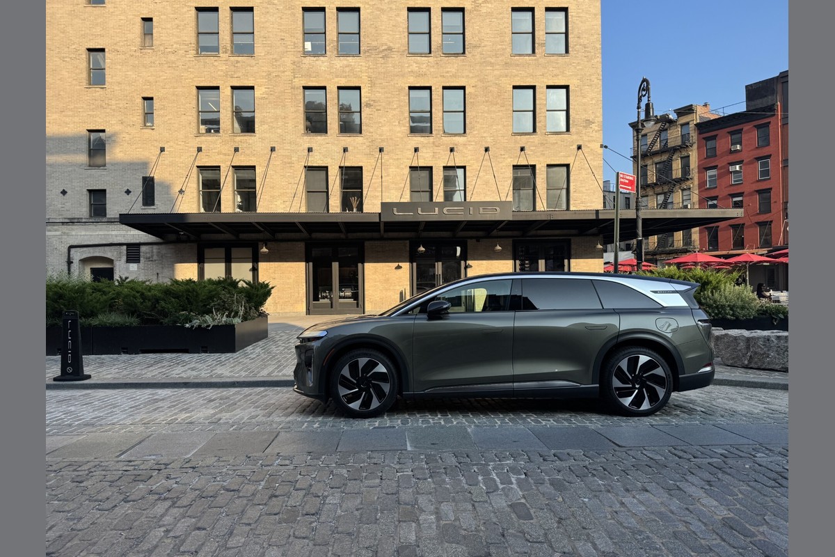 Lucid Award- Winning Electric Vehicle Demo Drives