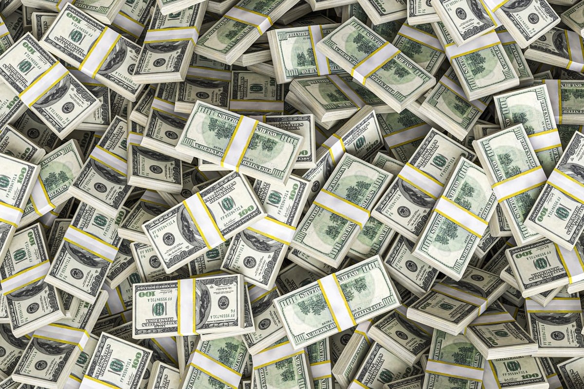 Who Pays for Protection? Financing a Just Climate Future