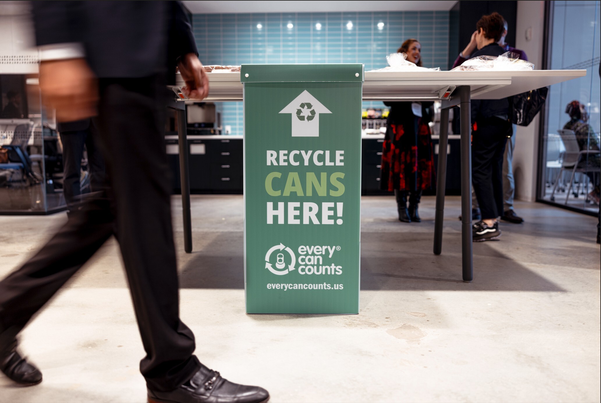 Investing in Circularity: The Business Case for Aluminium Beverage Can Recycling